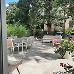 Santagata Como