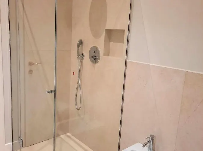 Santagata Pensión 4*